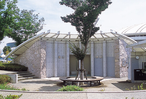 熊本県民総合運動公園　トイレ