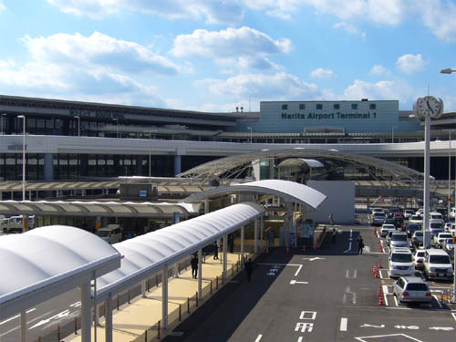 成田国際空港・コンコース